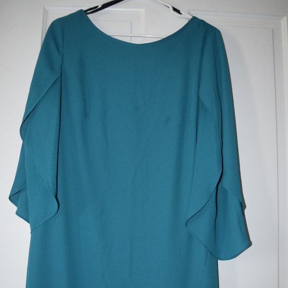 Dress - Picture 1 of 1